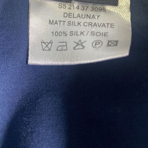 Joseph Women's Silk Chino Shorts Sz 36* Blue Mandala Print *See Measurements - Picture 5 of 5